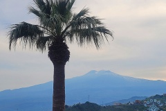 Etna widziana z Taorminy